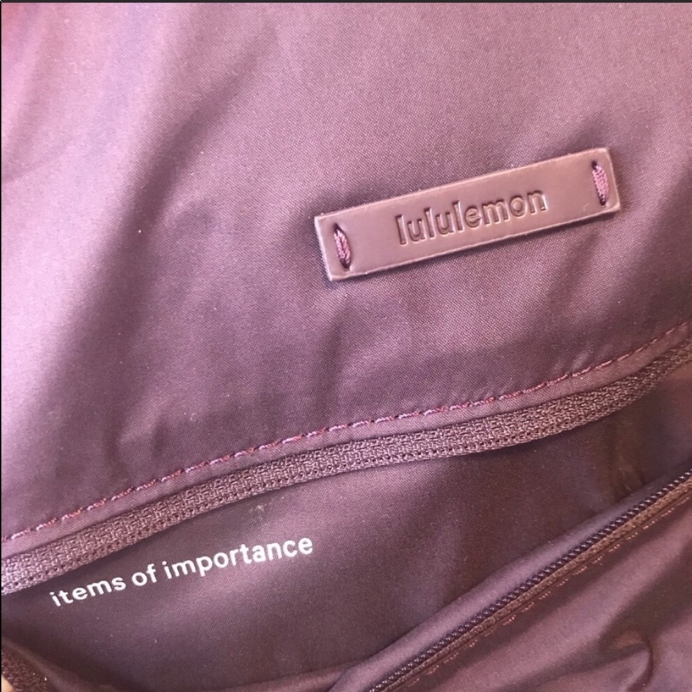 Lululemon backpack - Picture 5 of 5